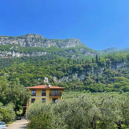Appartamento Lucia Torbole Sul Garda Extérieur photo