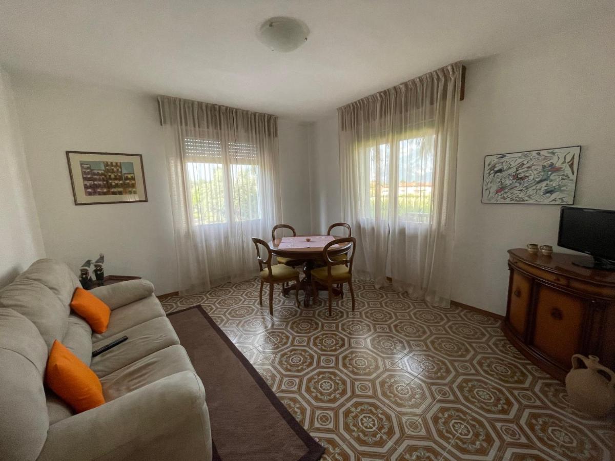 Appartamento Lucia Torbole Sul Garda Extérieur photo