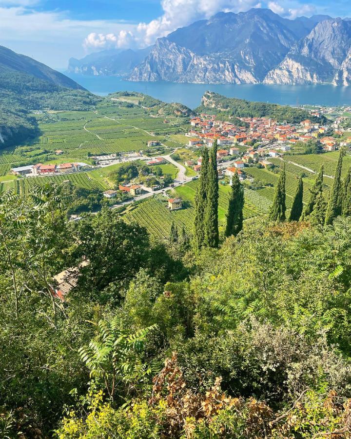Appartamento Lucia Torbole Sul Garda Extérieur photo